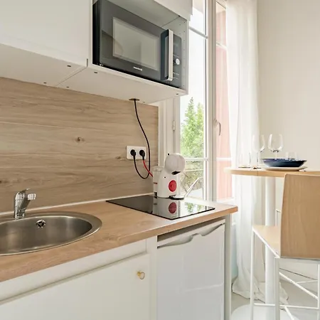 Apartment Proche Paris • Superbe Refait A Neuf • *