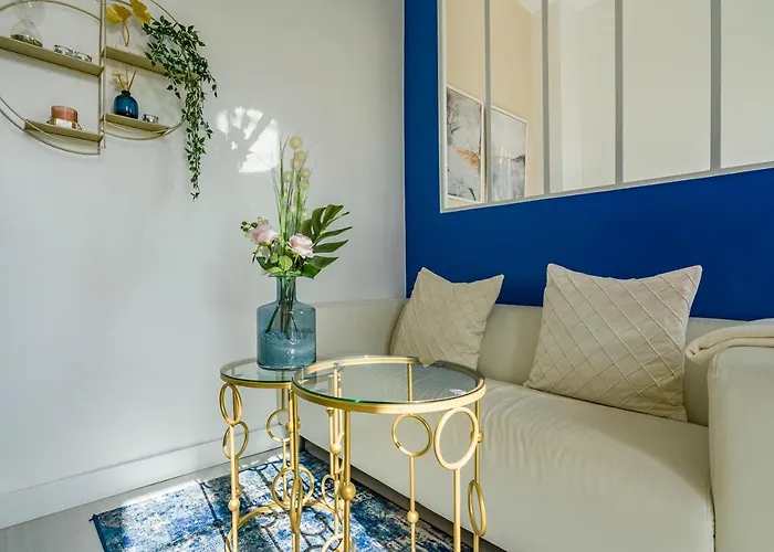 Proche Paris • Superbe Refait A Neuf • 비뉴 쉬르 센느